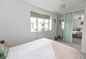 Picture #9 of Property #1068472641 in Kings Close, Bournemouth BH10 4GB