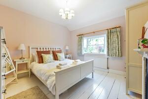 Picture #6 of Property #1070416041 in  Lyndhurst, Southampton SO43 7BR