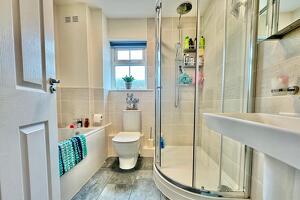 Picture #7 of Property #1070609541 in High Street, Swanage BH19 2NH