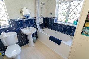 Picture #19 of Property #1071782631 in Church Road, Lower Parkstone, Poole BH14 0NS