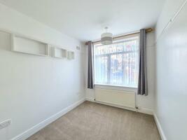 Picture #8 of Property #1072101441 in Palmer Road, Oakdale, Poole BH15 3AS