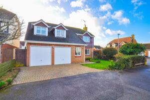 Picture #0 of Property #1073910441 in Railway Drive, Sturminster Marshall, Wimborne BH21 4DQ