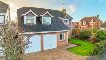 Picture #17 of Property #1073910441 in Railway Drive, Sturminster Marshall, Wimborne BH21 4DQ