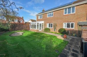 Picture #20 of Property #1073910441 in Railway Drive, Sturminster Marshall, Wimborne BH21 4DQ