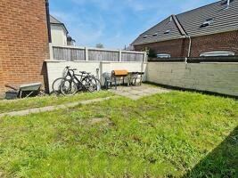 Picture #16 of Property #1075797741 in Bennett Road, Charminster, Bournemouth BH8 8RL