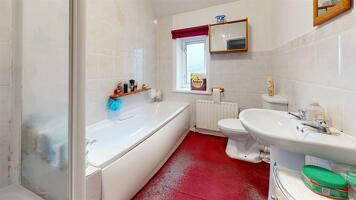 Picture #7 of Property #1076033541 in Court Road, Swanage BH19 1JB