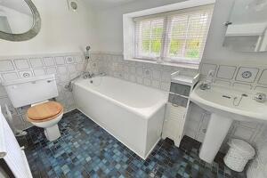 Picture #10 of Property #1077022641 in Verwood BH31 7AA