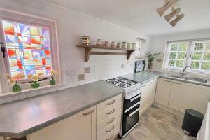 Picture #4 of Property #1077022641 in Verwood BH31 7AA