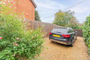 Picture #8 of Property #1078925541 in Main Road, Marchwood SO40 4US