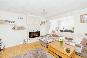 Picture #15 of Property #1078950741 in Filton Close, Calmore, Southampton SO40 2UW