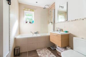 Picture #10 of Property #108350668 in Broadshard Lane, Ringwood BH24 1RS