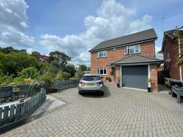 Picture #0 of Property #1084159431 in Sandyhurst Close, Canford Heath, Poole BH17 9JS