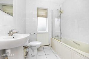 Picture #17 of Property #1087893141 in Iford Lane, Southbourne BH6 5QY