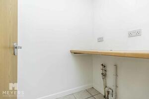 Picture #5 of Property #1087893141 in Iford Lane, Southbourne BH6 5QY