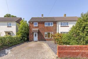 Picture #0 of Property #1088042631 in Northey Road, Southbourne BH6 5LR