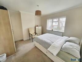 Picture #11 of Property #1089367641 in Richmond Road, Lower Parkstone, Poole BH14 0BS