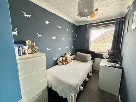 Picture #7 of Property #1090504641 in Chaffinch Close, Creekmoor BH17 7UR