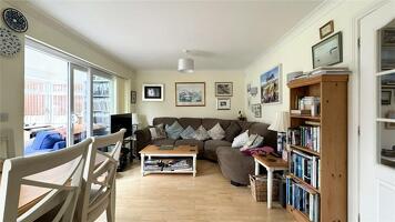 Picture #6 of Property #1091248641 in Uppleby Road, Parkstone, Poole BH12 3DE