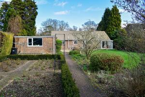 Picture #12 of Property #1094435541 in  South Gorley, Ringwood BH24 3NL