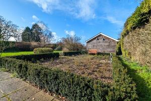 Picture #13 of Property #1094435541 in  South Gorley, Ringwood BH24 3NL