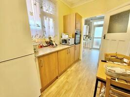 Picture #4 of Property #1094929341 in Paisley Road, Southbourne, Bournemouth BH6 5EB
