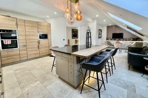 Picture #8 of Property #1096277541 in Pinewood Road, St Ives BH24 2PA