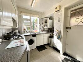 Picture #6 of Property #1096289541 in Old Bridge Road, Iford, Bournemouth BH6 5RG