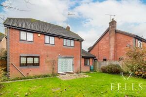 Picture #16 of Property #1096787241 in Watership Drive, Hightown, Ringwood BH24 1QY