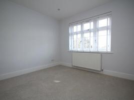 Picture #21 of Property #1098431541 in Hennings Park Road, Oakdale, Poole BH15 3QU
