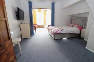 Picture #9 of Property #1099915041 in Kings Road West, Swanage BH19 1HF