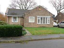 Picture #0 of Property #1103169441 in Bosley Close, Christchurch BH23 2HQ