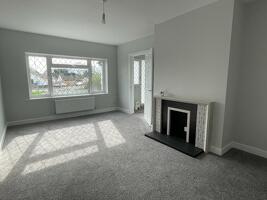 Picture #3 of Property #1105030641 in BH31 STANLEY CLOSE, Verwood BH31 6EX