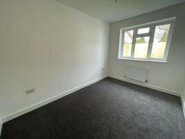 Picture #7 of Property #1105030641 in BH31 STANLEY CLOSE, Verwood BH31 6EX