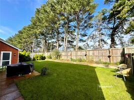 Picture #15 of Property #1105765641 in Larkspur Close, Hoburne Farm, Highcliffe-On-Sea BH23 4FQ