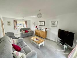 Picture #6 of Property #1105765641 in Larkspur Close, Hoburne Farm, Highcliffe-On-Sea BH23 4FQ