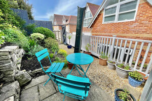 Picture #3 of Property #1106334531 in Cluny Crescent, Swanage BH19 2BT