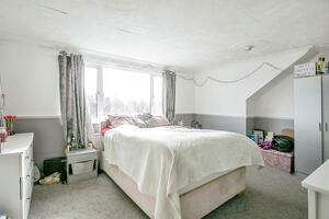 Picture #8 of Property #1106545641 in Kingston Road, Poole BH15 2LR