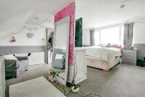 Picture #9 of Property #1106545641 in Kingston Road, Poole BH15 2LR