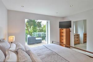 Picture #7 of Property #1106607741 in Alton Road, Lower Parkstone, Poole BH14 8SW