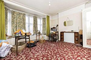 Picture #6 of Property #1108513341 in Seaward Avenue, Southbourne BH6 3SH