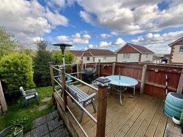 Picture #1 of Property #1111846641 in The Spinney, Lytchett Matravers BH16 6AT