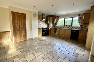 Picture #1 of Property #1113099141 in St Leonards, Ringwood, BH24 2QS BH24 2QR