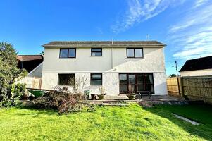 Picture #16 of Property #1113099141 in St Leonards, Ringwood, BH24 2QS BH24 2QR