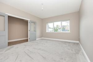 Picture #9 of Property #1114549641 in Parkway Drive, Bournemouth BH8 9JR