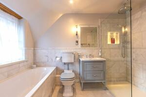 Picture #17 of Property #1120147641 in Waterditch Road, Bransgore BH23 8JX