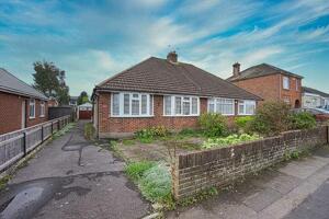 Picture #0 of Property #1120756641 in Ringwood Road, Parkstone, Poole BH12 3JN