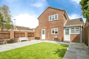 Picture #12 of Property #1122418641 in Twyford Way, Canford Heath, Poole BH17 8BL