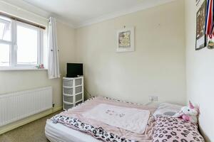 Picture #9 of Property #1122418641 in Twyford Way, Canford Heath, Poole BH17 8BL