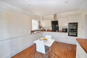 Picture #8 of Property #1122545541 in Verwood BH31 7HE