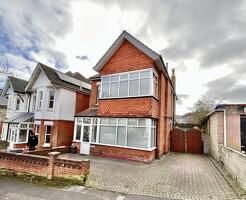 Picture #0 of Property #1126374441 in Sunnyhill Road, Southbourne, Bournemouth BH6 5HW